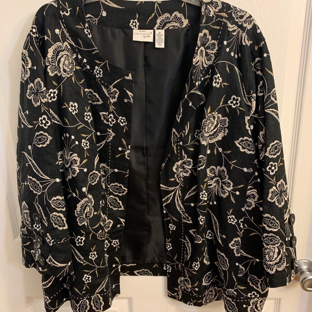Beautiful jacket black and cream 3x